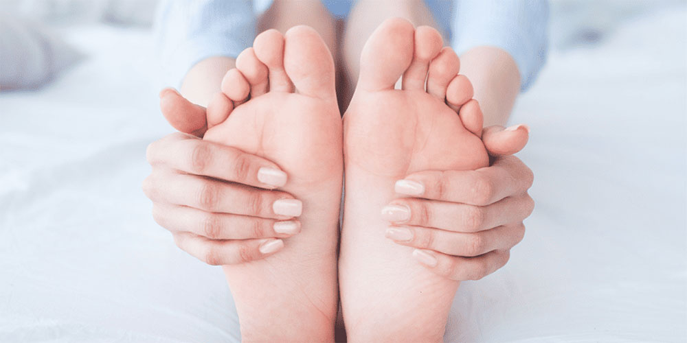 Why Are My Feet Different Sizes? It's More Common Than You Think